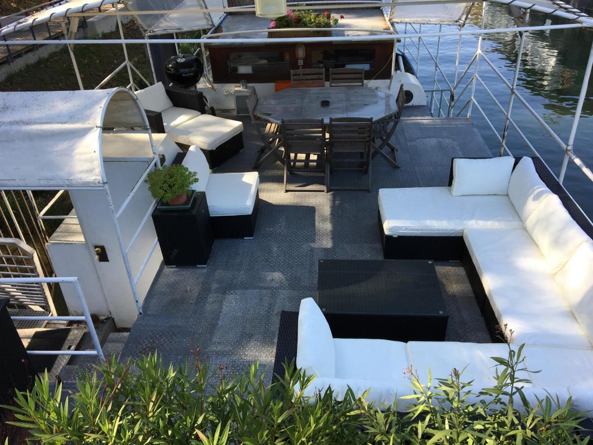 Boat For Guest Hotel Issy-les-Moulineaux Room photo